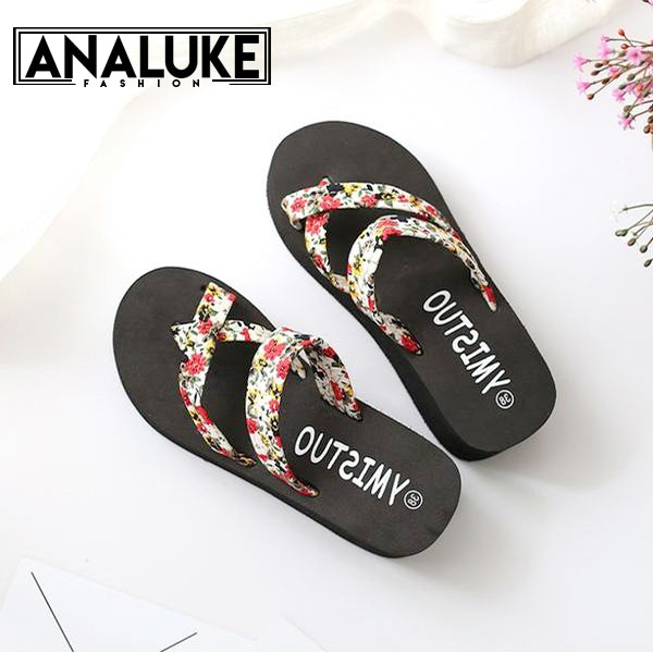 Beach Printed Floral Slippers